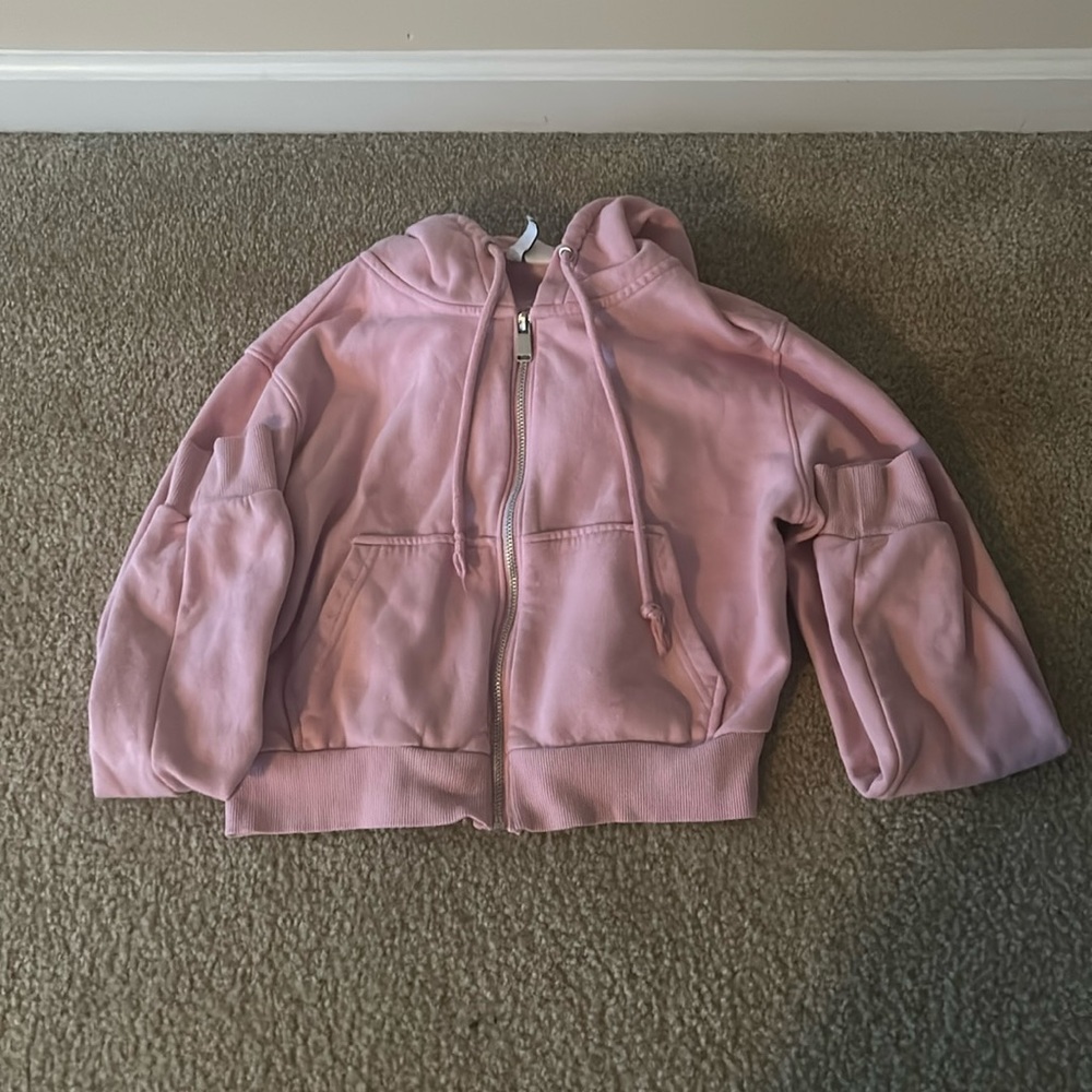 H&M light pink cropped zip-up jacket